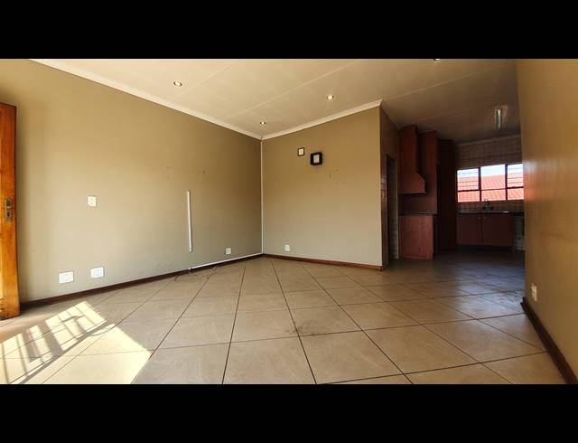 2 BEDROOM APARTMENT SOLD IN LIEFDE EN VREDE